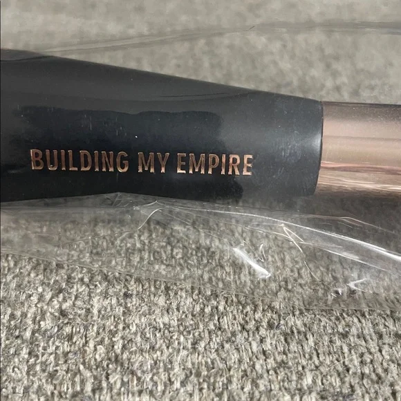 2/$20 RealHer Large Dual Head Makeup Brush Beauty Blender NWT free samples! - Picture 6 of 7